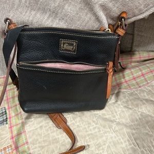 Dooney and bourke womens bag